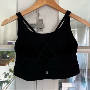 Lululemon sports bra